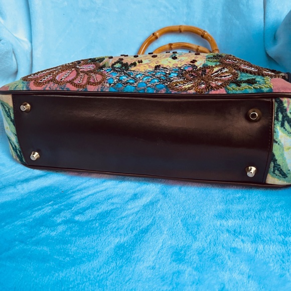 Prezzo Leopard Beaded Sequin Purse with Wooden Bamboo Handle Handbag Holder - Picture 5 of 11